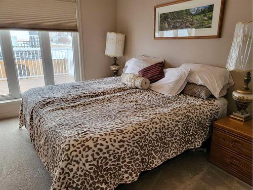 5312 55Th Ave, Bashaw, AB - Indoor Photo Showing Bedroom