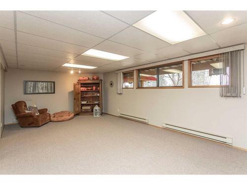 35 Lakeview Drive, Rural Ponoka County, AB - Indoor Photo Showing Basement