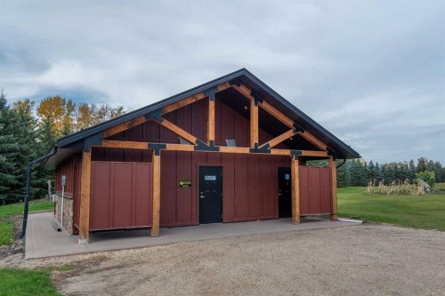 151-41310 Range Road 282, Rural Lacombe County, AB 