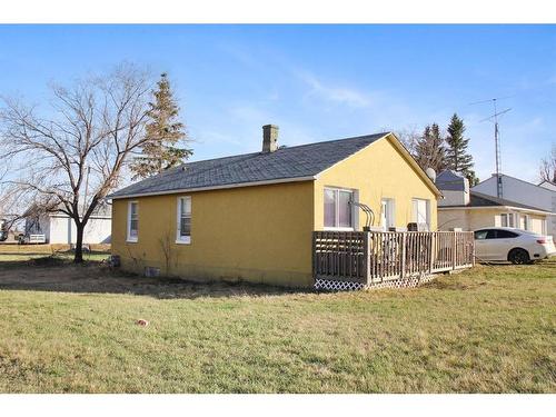 5313 50 Street, Castor, AB - Outdoor