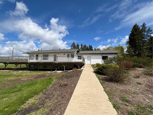 423062 Range Road 243, Rural Ponoka County, AB - Outdoor With Deck Patio Veranda