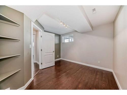 423062 Range Road 243, Rural Ponoka County, AB - Indoor Photo Showing Other Room