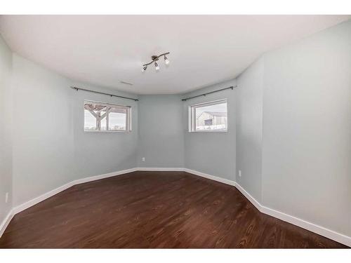 423062 Range Road 243, Rural Ponoka County, AB - Indoor Photo Showing Other Room