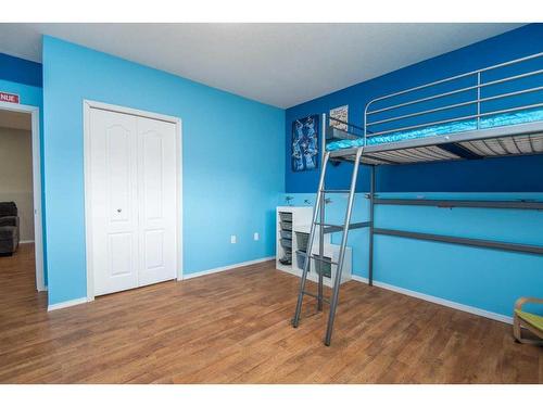40 Willow Springs Crescent, Sylvan Lake, AB - Indoor Photo Showing Other Room