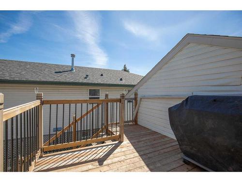 4501 46A Street Crescent, Innisfail, AB - Outdoor With Exterior