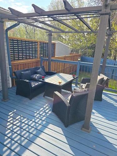 17 Westwood Court, Sylvan Lake, AB - Outdoor With Deck Patio Veranda