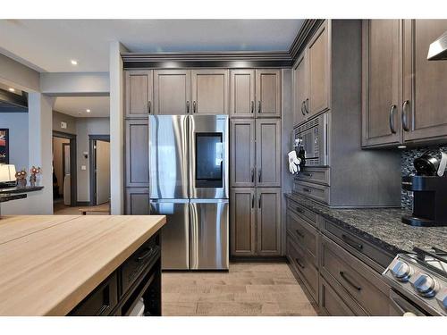 13 Lazaro Close, Red Deer, AB - Indoor Photo Showing Kitchen With Upgraded Kitchen