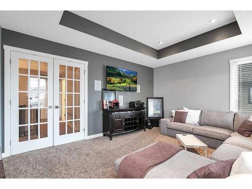 359 Webster Drive, Red Deer, AB - Indoor Photo Showing Living Room