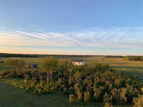 261028 Lochend Road, Rural Rocky View County, AB 