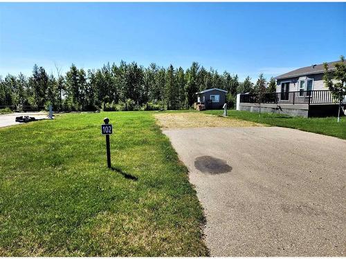 102-41019 Range Road 11, Rural Lacombe County, AB 