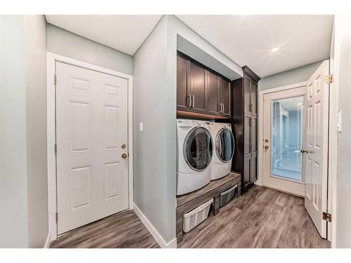 5604 189A Street, Edmonton, AB - Indoor Photo Showing Laundry Room