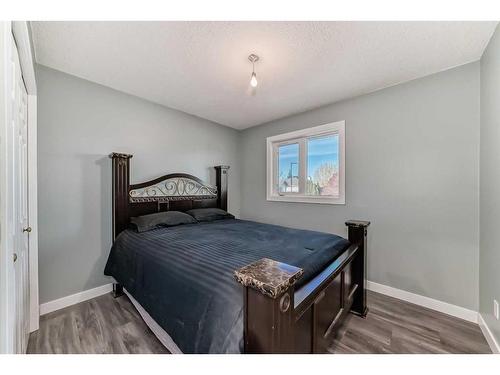 5604 189A Street, Edmonton, AB - Indoor Photo Showing Bedroom