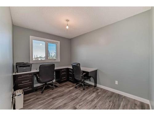 5604 189A Street, Edmonton, AB - Indoor Photo Showing Office