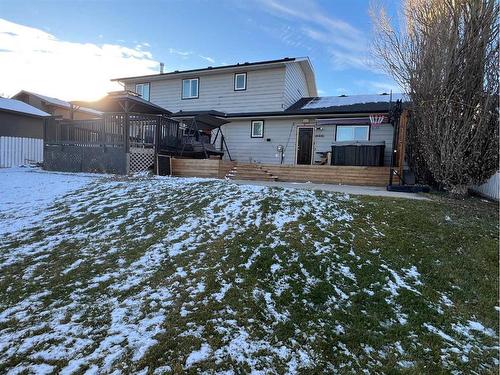 252 7 Street West, Cardston, AB - Outdoor