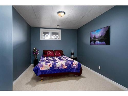47216 Range Road 200, Rural Camrose County, AB - Indoor Photo Showing Bedroom