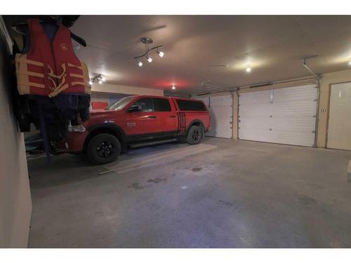 6115 60 Street, Rocky Mountain House, AB - Indoor Photo Showing Garage