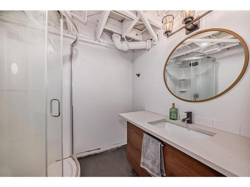 4213 51A Street, Red Deer, AB - Indoor Photo Showing Bathroom