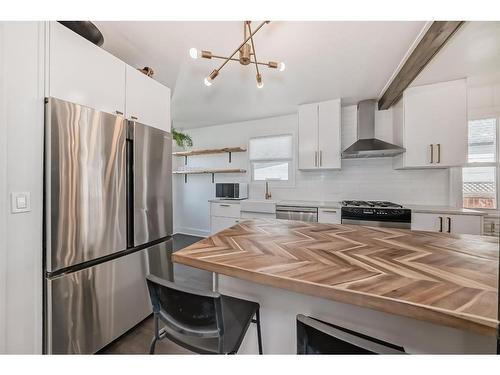 4213 51A Street, Red Deer, AB - Indoor Photo Showing Kitchen