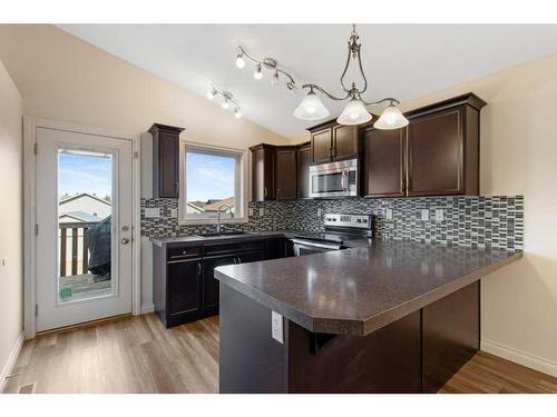 24 Trimble Close, Red Deer, AB - Indoor Photo Showing Kitchen With Upgraded Kitchen