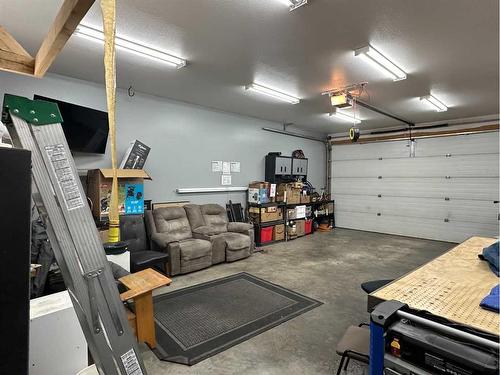 113 Downing Close, Red Deer, AB - Indoor Photo Showing Garage