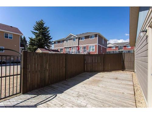 7004 Cobb Street, Lacombe, AB - Outdoor With Exterior