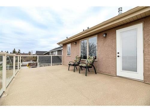 7028 Cobb Street, Lacombe, AB - Outdoor With Exterior