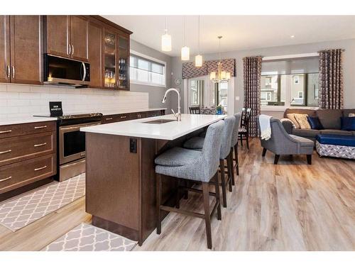 149 Longmire Close, Red Deer, AB - Indoor Photo Showing Kitchen With Upgraded Kitchen