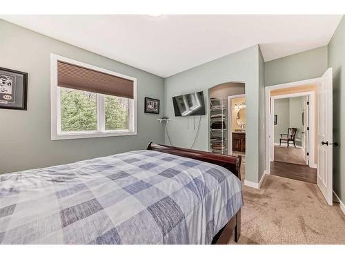 433014A Range Road 11, Rural Ponoka County, AB - Indoor Photo Showing Bedroom