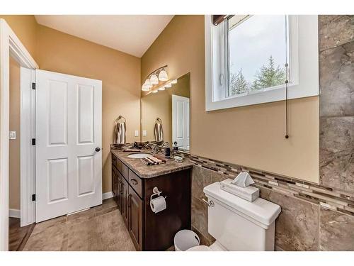 433014A Range Road 11, Rural Ponoka County, AB - Indoor Photo Showing Bathroom