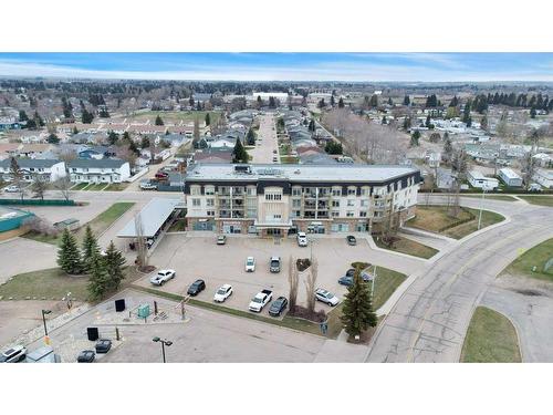 306-4425 Heritage Drive, Lacombe, AB - Outdoor With View