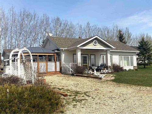 324 461032 Hwy 13, Rural Wetaskiwin No. 10, County Of, AB - Outdoor With Deck Patio Veranda With Facade