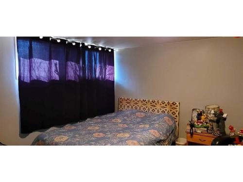 17 Fir Street, Red Deer, AB - Indoor Photo Showing Bedroom