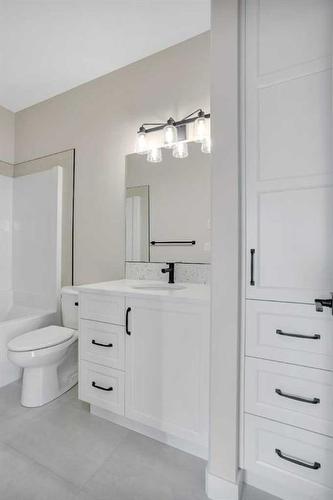 13 Songbird Green, Sylvan Lake, AB - Indoor Photo Showing Bathroom
