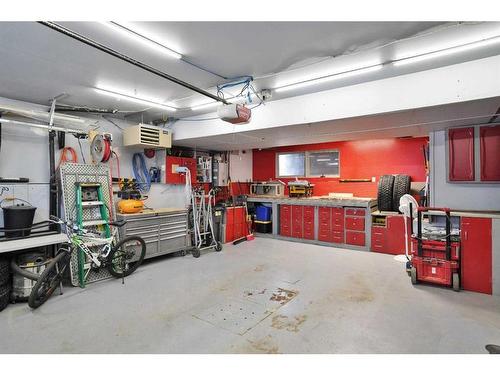 32 Newlands Avenue, Red Deer, AB - Indoor Photo Showing Garage