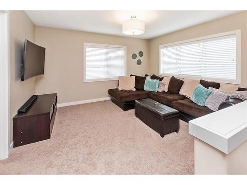94 Lalor Drive, Red Deer, AB - Indoor Photo Showing Living Room