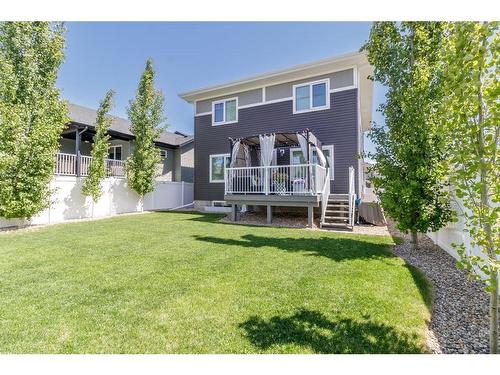 94 Lalor Drive, Red Deer, AB - Outdoor