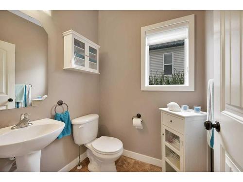 64 Jarvis Avenue, Red Deer, AB - Indoor Photo Showing Bathroom