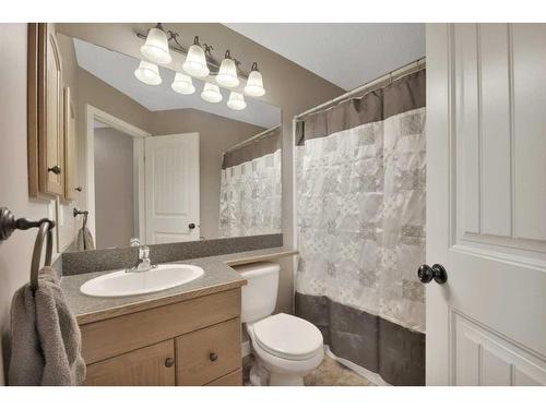 64 Jarvis Avenue, Red Deer, AB - Indoor Photo Showing Bathroom