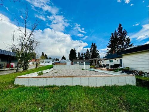 5135 50 Avenue, Caroline, AB 