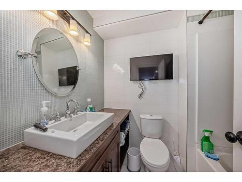 7206 61 Street, Rocky Mountain House, AB - Indoor Photo Showing Bathroom