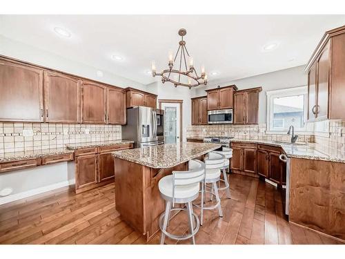 7206 61 Street, Rocky Mountain House, AB - Indoor Photo Showing Kitchen With Upgraded Kitchen