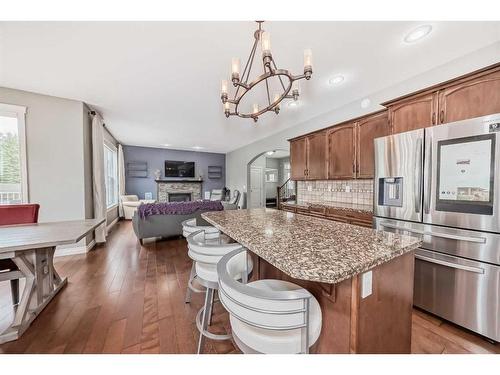 7206 61 Street, Rocky Mountain House, AB - Indoor Photo Showing Kitchen With Upgraded Kitchen