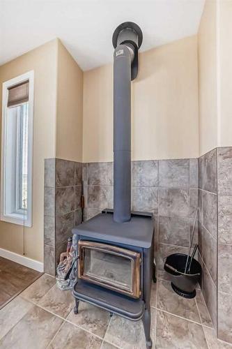 433014A Range Road 11, Rural Ponoka County, AB - Indoor Photo Showing Bathroom