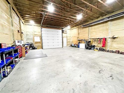 433014A Range Road 11, Rural Ponoka County, AB - Indoor Photo Showing Garage