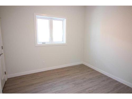 6209 Valleyview Drive, Camrose, AB - Indoor Photo Showing Other Room