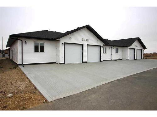 6209 Valleyview Drive, Camrose, AB - Outdoor With Exterior