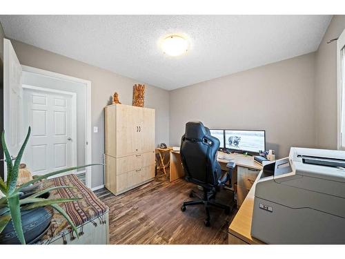4304 68 Street, Stettler, AB - Indoor Photo Showing Other Room