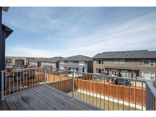23 Crestbrook Link Sw, Calgary, AB - Outdoor With Exterior