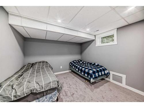 5826 47A Street, Taber, AB - Indoor Photo Showing Bedroom