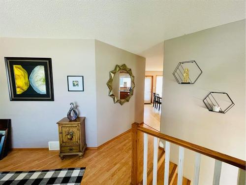 72 Lister Crescent, Red Deer, AB - Indoor Photo Showing Other Room